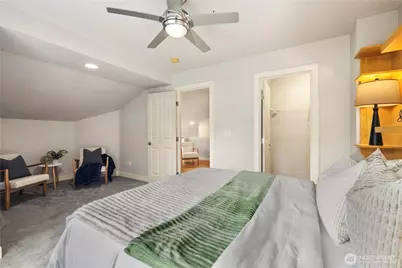 120 Newport Way NW #17, Issaquah, WA 98027 - Photo 27