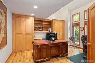 121 E Sterling Dr, Allyn, WA 98524 - Photo 9