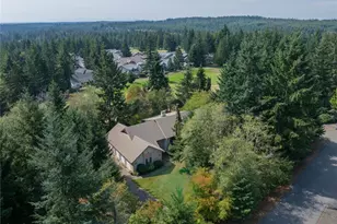 121 E Sterling Dr, Allyn, WA 98524 - Photo 33