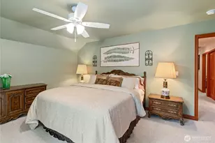 121 E Sterling Dr, Allyn, WA 98524 - Photo 27