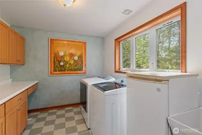 121 E Sterling Drive, Allyn, WA 98524 - Photo 31