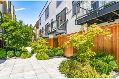 6562 Ravenna Avenue NE, Seattle, WA 98115 - Photo 29