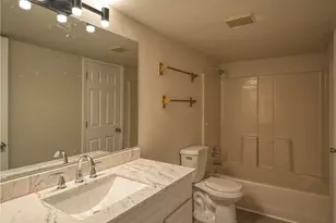 12521 Military Rd E, Puyallup, WA 98374 - Photo 27