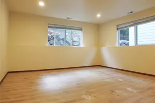 5451 SW 32nd Ave, Seattle, WA 98126 - Photo 17