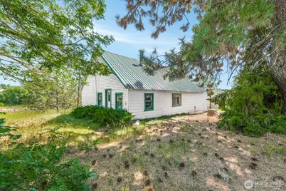 3220 Bickleton Highway, Roosevelt, WA 99356 - Photo 1