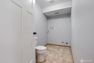 7085 SE Legrand St, Port Orchard, WA 98366 - Photo 23