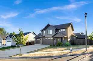 2163 Lagerwey Circle, Lynden, WA 98264 - Photo 3