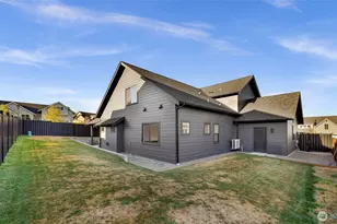 2163 Lagerwey Circle, Lynden, WA 98264 - Photo 39