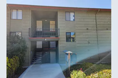 270 SE Barrington Drive #A 304, Oak Harbor, WA 98277 - Photo 1