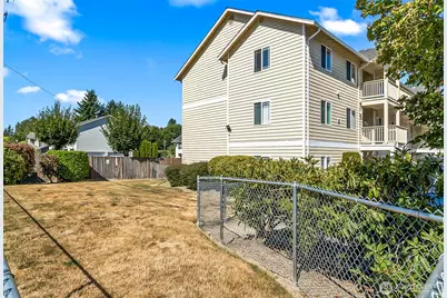 9727 18th Ave W #B202, Everett, WA 98204 - Photo 17