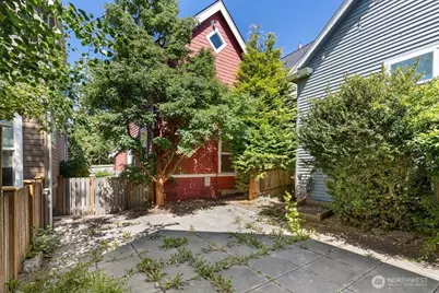 5257 23rd Avenue SW, Seattle, WA 98106 - Photo 17