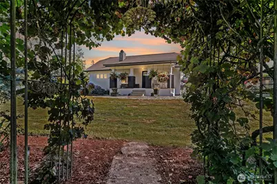 20017 SE 384th Street, Auburn, WA 98092 - Photo 5