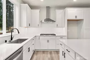 17505 NE Midnight Sun Loop, Poulsbo, WA 98370 - Photo 19