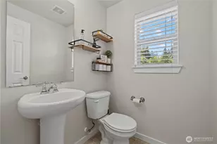 1900 Weaver Rd, Snohomish, WA 98290 - Photo 15