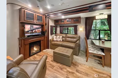 205 6 Chanterelle Drive, Deming, WA 98244 - Photo 9