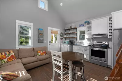 47 Beach Cabin Lane, Pacific Beach, WA 98571 - Photo 3