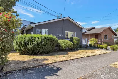 917 NW 57th Street, Seattle, WA 98107 - Photo 1