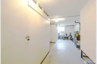 917 NW 57th Street, Seattle, WA 98107 - Photo 17