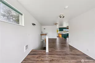 619 35th Street N, Anacortes, WA 98221 - Photo 21