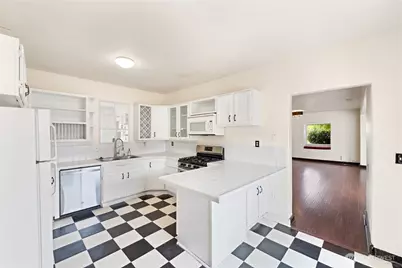 619 35th Street N, Anacortes, WA 98221 - Photo 15