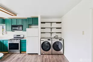 619 35th Street N, Anacortes, WA 98221 - Photo 25