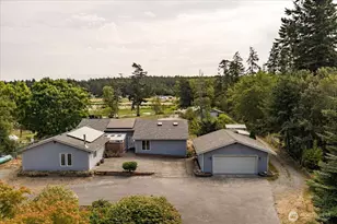 1476 Boon Hollow Ln, Oak Harbor, WA 98277 - Photo 3