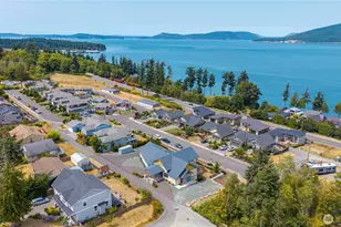 3803 W 2nd St, Anacortes, WA 98221 - Photo 3