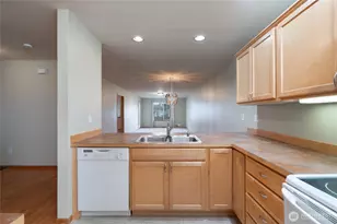 1202 Decatur Cir, Burlington, WA 98233 - Photo 9