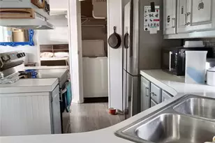 909 205th St Ct E, Spanaway, WA 98387 - Photo 3