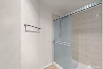 12717 SE 301st Street, Auburn, WA 98092 - Photo 9