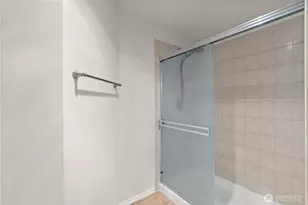 12717 SE 301st St, Auburn, WA 98092 - Photo 9