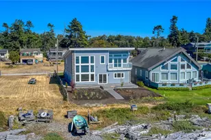 631 Freeman Ln, Point Roberts, WA 98281 - Photo 3