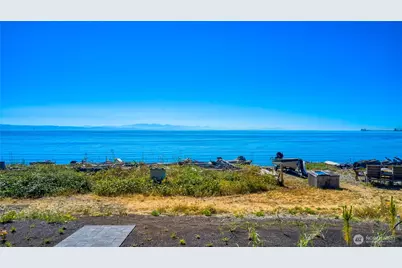 631 Freeman Lane, Point Roberts, WA 98281 - Photo 5