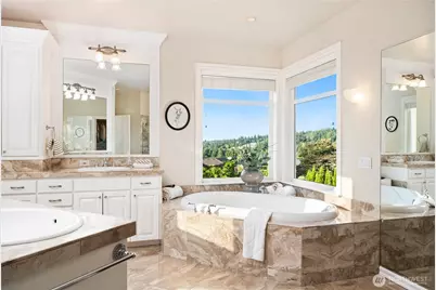 12011 Marine View Drive, Edmonds, WA 98026 - Photo 21