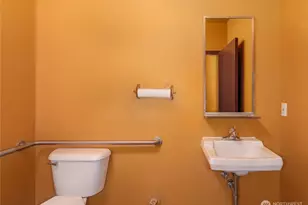 755 W Washington St, Sequim, WA 98382 - Photo 19