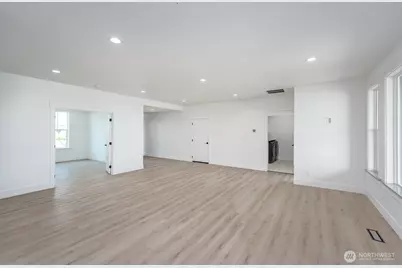 1405 W Lakeside Drive, Moses Lake, WA 98837 - Photo 29