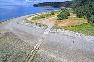 740 Commodore Ln, Camano Island, WA 98282 - Photo 37