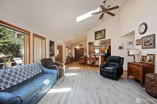 5772 Captain Vancouver Dr, Langley, WA 98260 - Photo 17