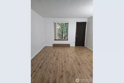 14622 NE 80th #35B, Redmond, WA 98052 - Photo 7