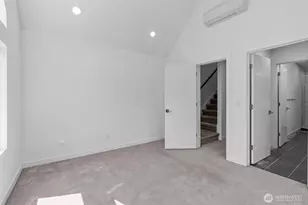 1058 S Cloverdale St, Seattle, WA 98108 - Photo 31