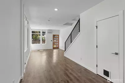 1058 S Cloverdale Street #C, Seattle, WA 98108 - Photo 13