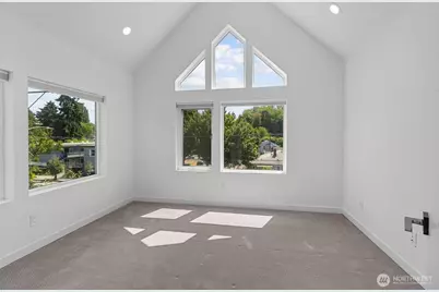 1058 S Cloverdale Street #C, Seattle, WA 98108 - Photo 25