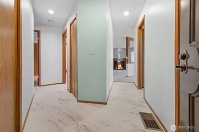 23509 Lakeview Drive #A101, Mountlake Terrace, WA 98043 - Photo 15