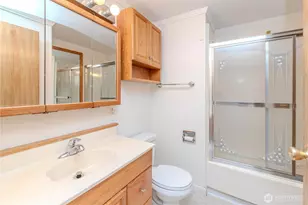 1402 22nd St NE, Auburn, WA 98002 - Photo 15