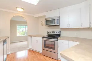 1402 22nd St NE, Auburn, WA 98002 - Photo 5