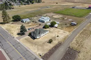 1102 S Roosevelt Dr, Goldendale, WA 98620 - Photo 1