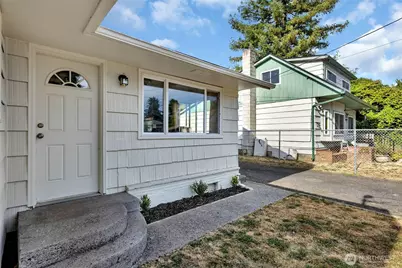 114 Cherry Street, Castle Rock, WA 98611 - Photo 5