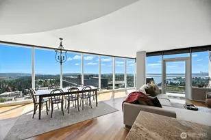 10700 NE 4th St, Bellevue, WA 98004 - Photo 3