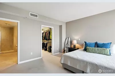 10700 NE 4th Street #3116, Bellevue, WA 98004 - Photo 17