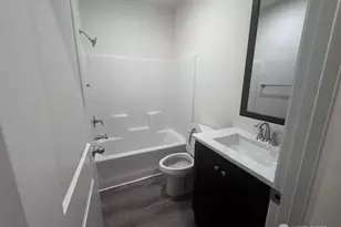 2101 South 324th St, Federal Way, WA 98003 - Photo 5